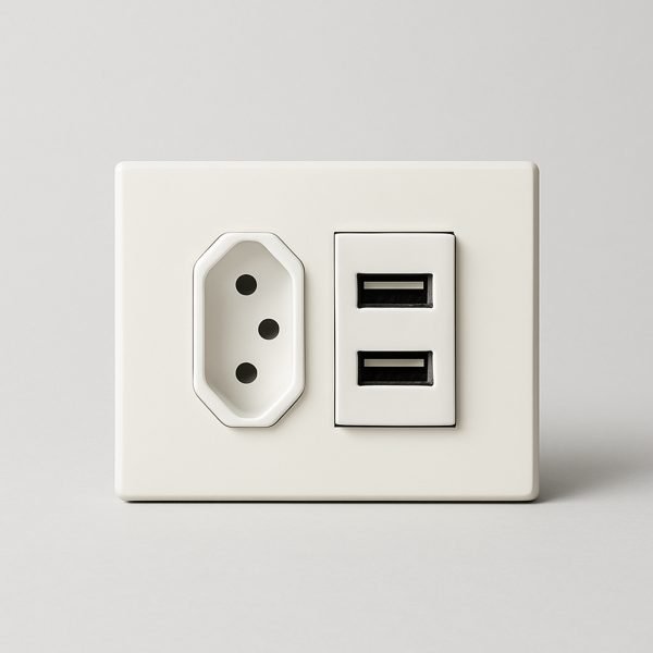 Tomada USB e módulos combinados — imagem ilustrativa